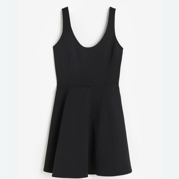 H&M Flared Mini Dress Sleeveless Round Neck Minimalist Coquette Black Size M NWT - Picture 1 of 14